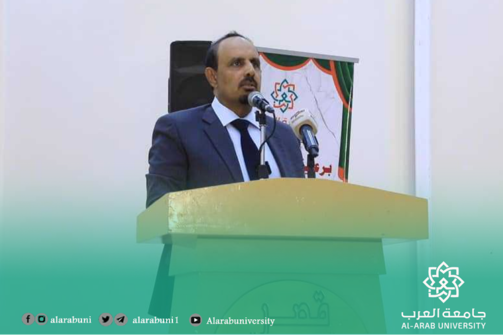 محافظ حضرموت يكرّم 107 خريجًا وخريجة من جامعة العرب ويؤكد دعم السلطة المحلية للتعليم العالي
