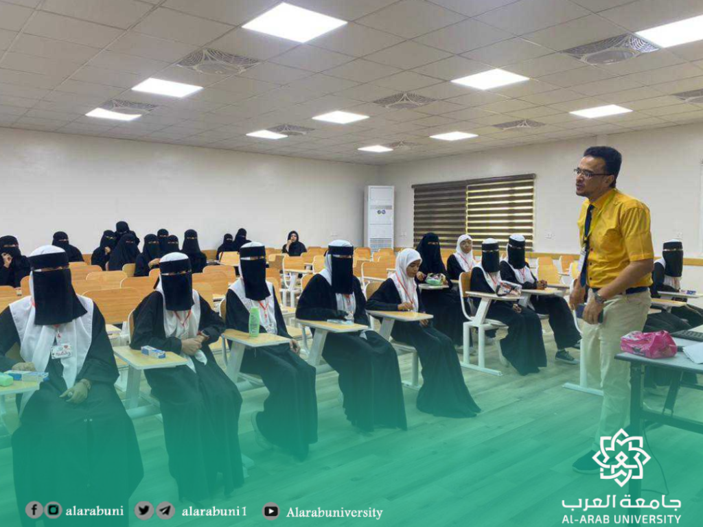 كلية طب الأسنان بجامعة العرب تستقبل طلاب مدرسة بديري للتعليم الأساسي ومدارس الإبداع الأهلية
