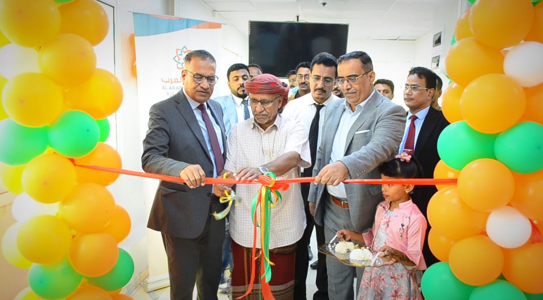 الشيخ عبدالله بن دول يفتتح مبنى كلية طب الأسنان بجامعة العرب بعد إعادة تأهيله